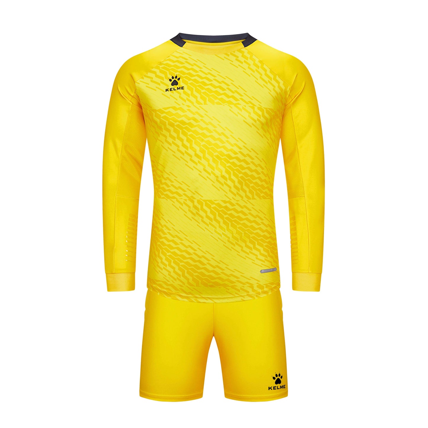 Kelme Soccer Goalkeeper Jersey Uniform Set - Adults - 8561ZB11076